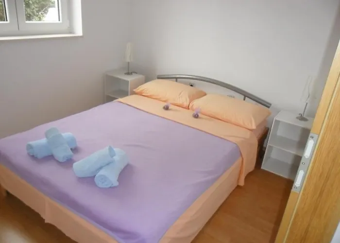 Appartement With Parking Space Korcula - 12423 Zrnovo