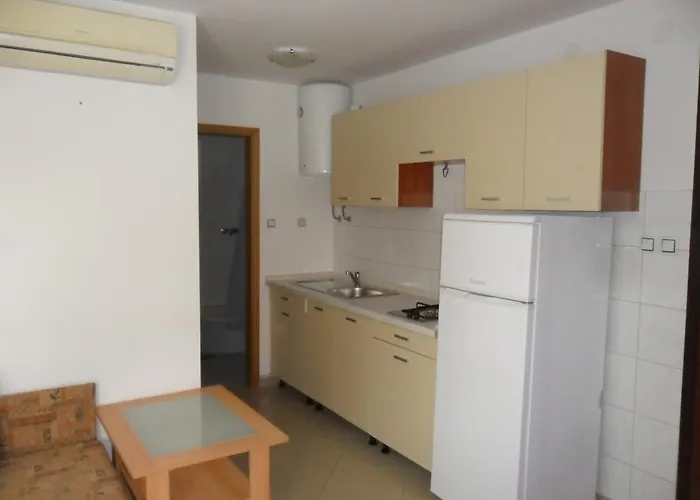 With Parking Space Korcula - 12423 * Zrnovo